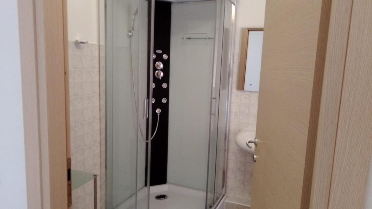 Affittacamere L'Orchidea Ventimiglia Exterior foto